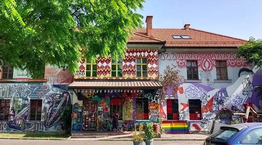 Metelkovo mesto – Ljubljanas alternativa hjärta
